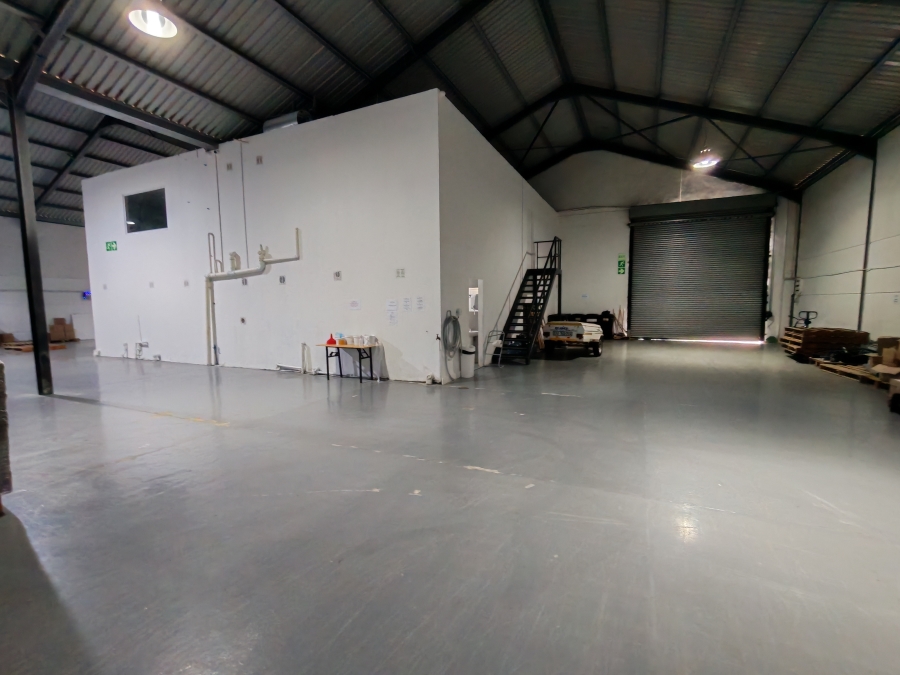 To Let Commercial Property for Rent in Asla Park Western Cape